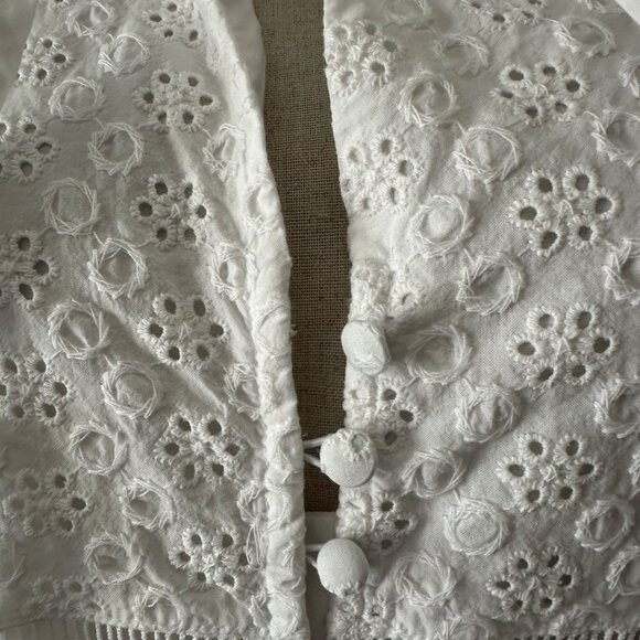 1. State White Eyelet Lace Crop Blouse With Flutter Sleeves Lightweight Minimali - Picture 11 of 12